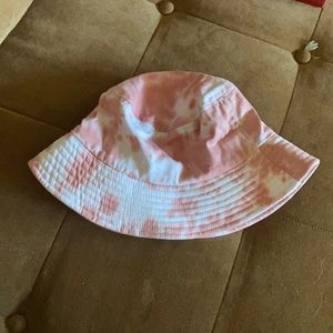 pink tie dye bucket hat